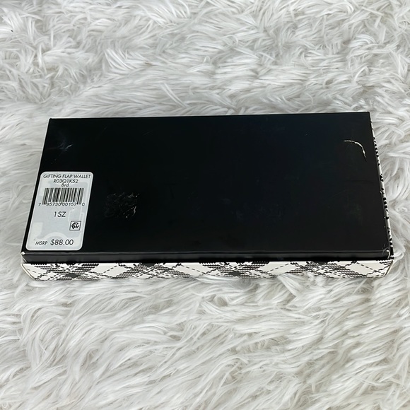 DKNY ~ Phoenix Flap Wallet ~ Bright Red ~ NWT! - Picture 11 of 11